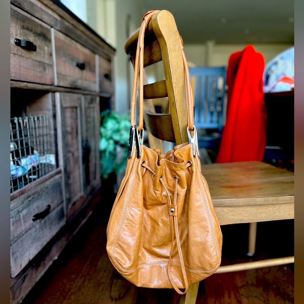 Nicoli Italian Leather Bucket Hobo - Perfect!